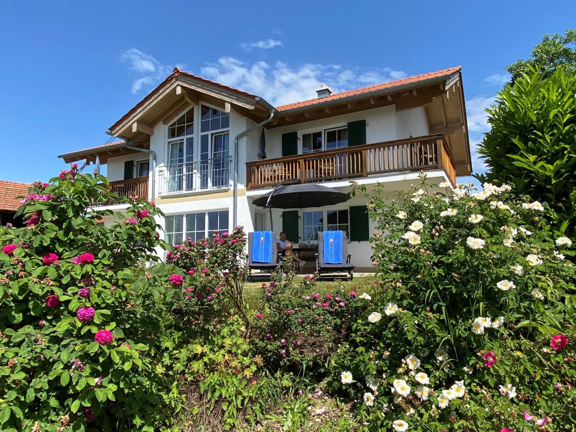 Appartement Haus Chiemsee-Blick à Gstadt am Chiemsee Extérieur photo