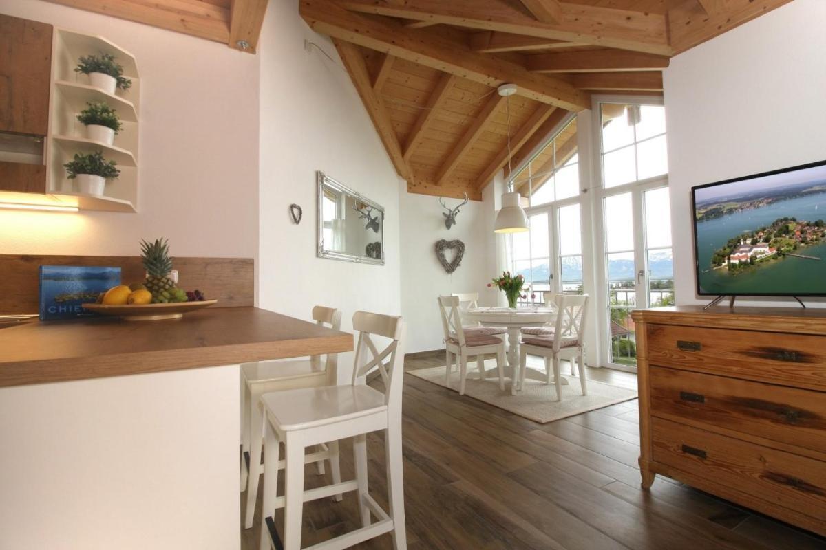 Appartement Haus Chiemsee-Blick à Gstadt am Chiemsee Extérieur photo